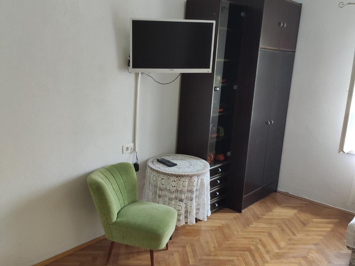 Apartment Iv&An Макарська Екстер'єр фото