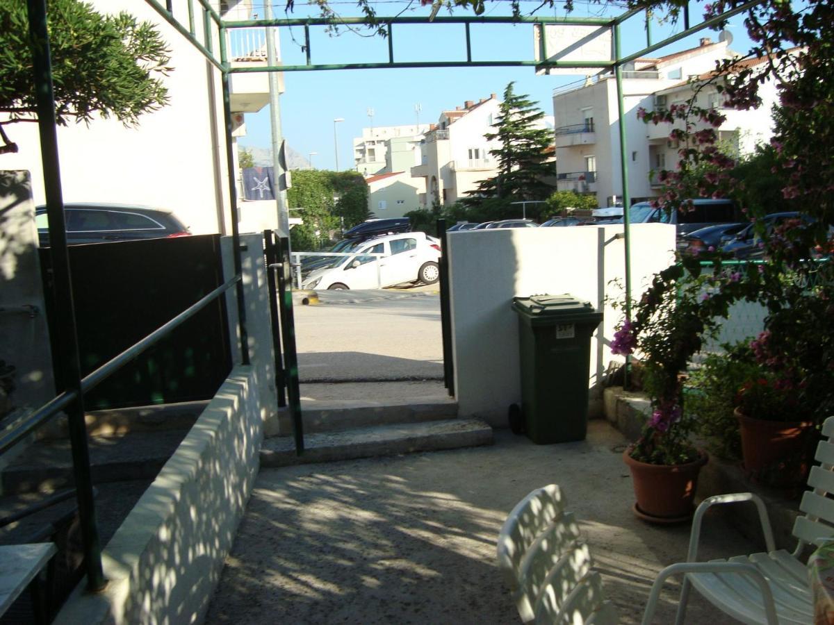 Apartment Iv&An Макарська Екстер'єр фото