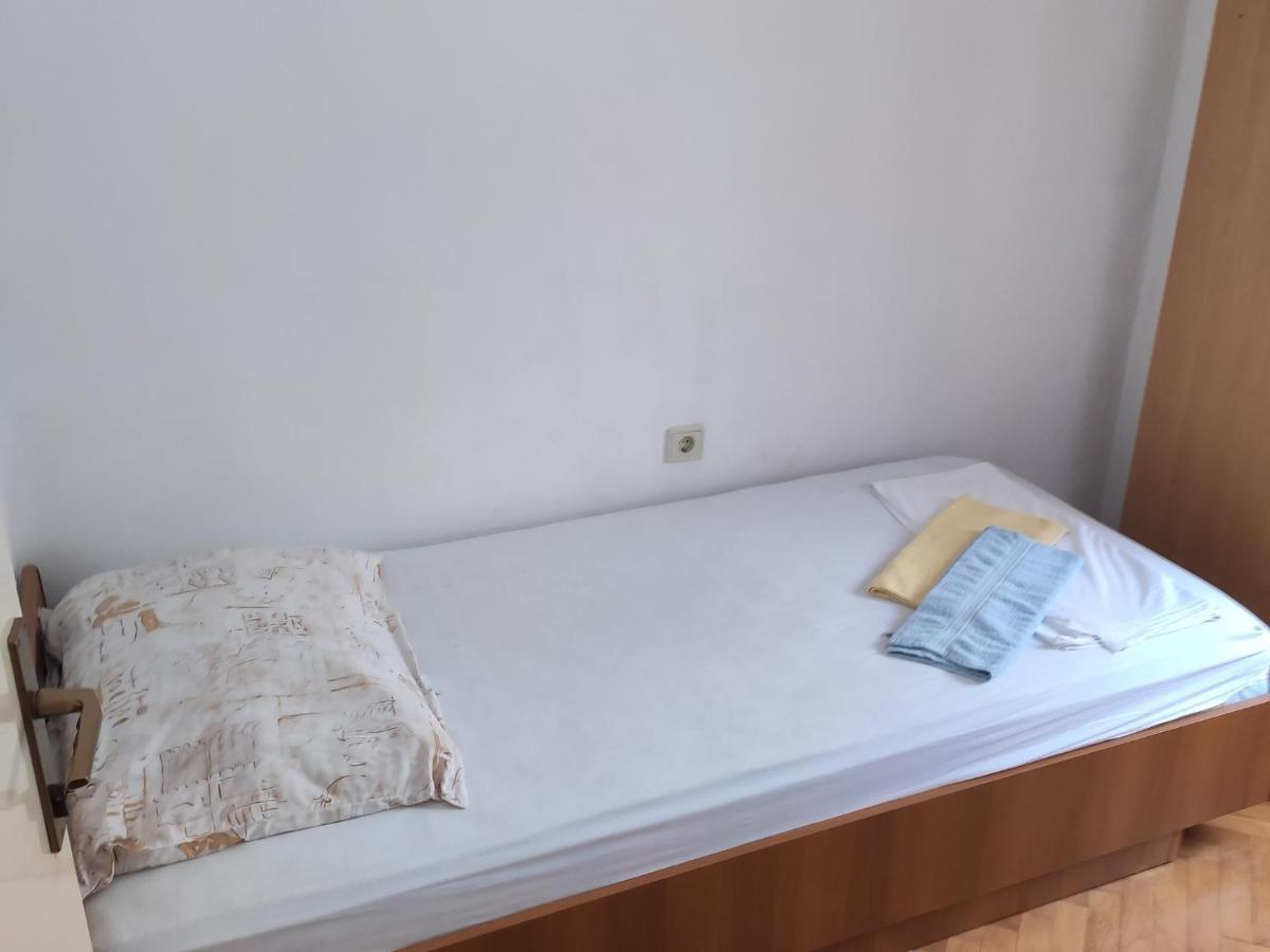 Apartment Iv&An Макарська Екстер'єр фото