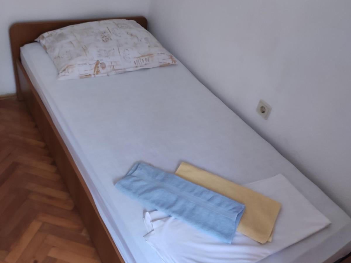 Apartment Iv&An Макарська Екстер'єр фото